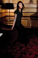 Laura TANGRE - LAURA TANGRE